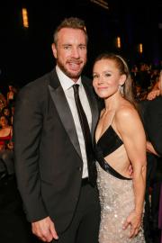 Kristen Bell Wishes She Was 'More Sexually Active' Before Dax Shepard