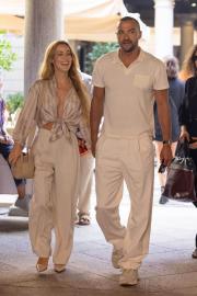 Jesse Williams Holds Hands With 'Hotel Costiera' Costar Alejandra Onieva