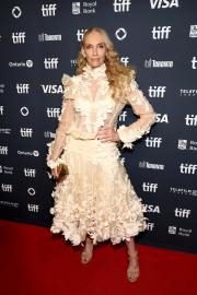 Knives Out's Star Toni Collette Teases 'Wake Up Dead Man' Is the 'Best' Yet