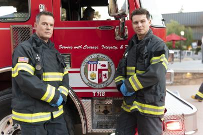 How ‘9-1-1’ Cast Plans to Move on Without Peter Krause’s Bobby in Season 9