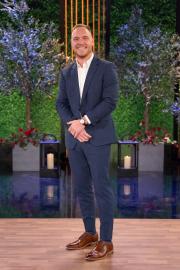 Love Is Blind’s Jimmy Vows Not to Answer DMs From New Cast After Drama