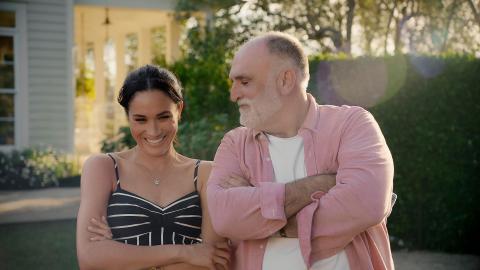 Meghan Markle Struggles to Maintain Composure While Butchering Lobster