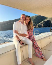 Bachelor’s Lauren Burnham Gives Birth to 4th Baby With Arie Luyendyk Jr.