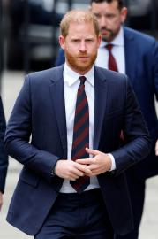 Prince Harry Hasn't 'Given Up Hope' of Bringing Family Back to UK: Report