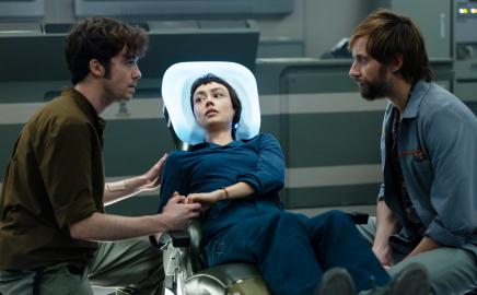 15 Must-Watch Drama Shows on Hulu Right Now (September 2025)