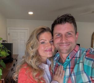 Bringing Up Bates' Erin Bates Is in Septic Shock After Welcoming Baby No. 7