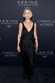 Julianne Hough Says She 'Couldn't Pay My Rent' in L.A. Before 'DWTS'