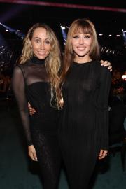 Miley Cyrus Calls Out Mom Tish For Bad Dating Advice
