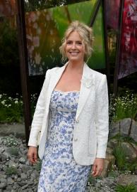 Rod Stewart’s Wife Reveals How She Helped Stepdaughter Kimberley Breastfeed