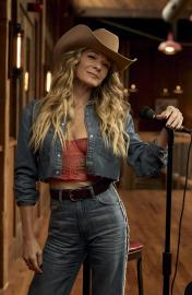 LeAnn Rimes Thinks '9-1-1' Viewers Will 'Love to Hate' Her Character Dixie
