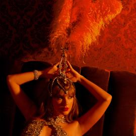Taylor Swift Releases Her 12th Album ‘The Life of a Showgirl’