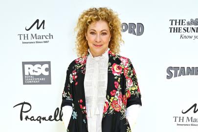 'ER' Star Alex Kingston Reveals Womb Cancer Diagnosis, Hemorrhage on Stage