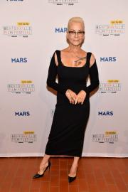 Susan Powter Documentary Details '90s Fitness Icon’s Fall Into 'Welfare’