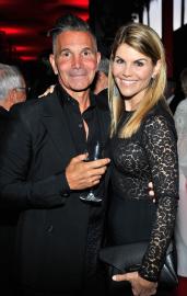Lori Loughlin, Mossimo Giannulli Find Buyer for L.A. Home Amid Split