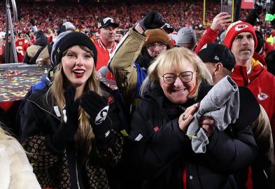 Donna Kelce Sports a Taylor Swift-Themed Baseball Cap During MNF
