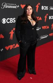 Singer Gigi Perez Recalls 'Overload of Trauma' 5 Years After Sister's Death