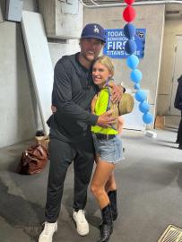 9 Stories Spotlighting NFL Wives, Their Families' Life on the Sidelines