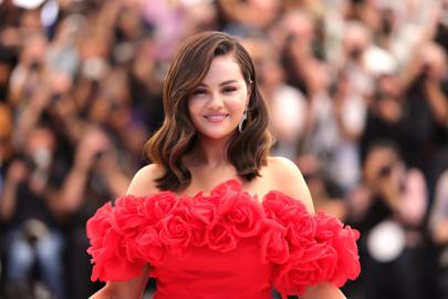 This Is Not A Drill: Selena Gomez Just Released A New Wedding Kit