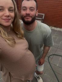 Influencer Stacey Hatfield Dies After 'Rare' Home Birth Complication