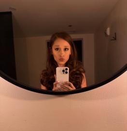 Ariana Grande Feels ‘Good’ to Return to Brown Hair After Playing Glinda