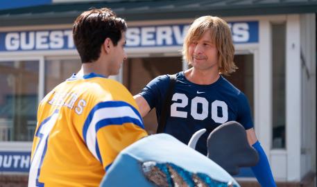 22 Must-Watch Sitcoms on Hulu Right Now (October 2025): 'Chad Powers' and More
