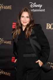 Drew Barrymore Says Rehab at 14 Was 'Best Thing That Ever Happened to Me' Drew Barrymore Says Rehab at 14 Was 'Best Thing That Ever Happened to Me'