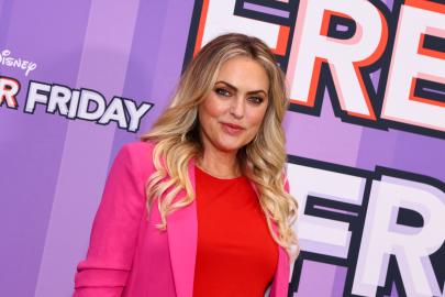 DWTS’ Elaine Hendrix Shares Update After Rib Injury and Hospitalization DWTS’ Elaine Hendrix Shares Update After Rib Injury and Hospitalization