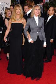 Diane Keaton’s ‘The First Wives Club’ Costar Goldie Hawn Remembers Actress