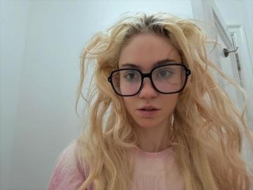 Grimes Debuts Face Tattoo After 10 Years 'Emotionally Working Up’ to It