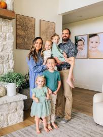 Mom of 9-Year-Old Influencer With Stage 4 Cancer Shares Emotional Update