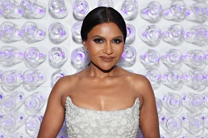 When Mindy Kaling Has '5 Minutes to Get Ready' She Uses This Now-$13 Mascara