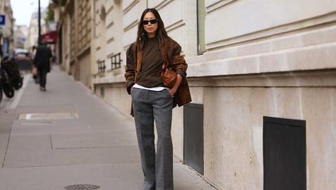 All the Fashion Moms Are Wearing These Ultra-Flattering Sweaters 