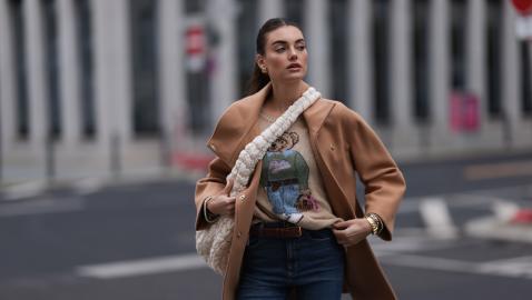 Ralph Lauren’s Bear Sweater Is a Rich Mom Staple — This Pick Saves You Over $300 Ralph Lauren’s Bear Sweater Is a Rich Mom Staple — This Pick Saves You Over $300