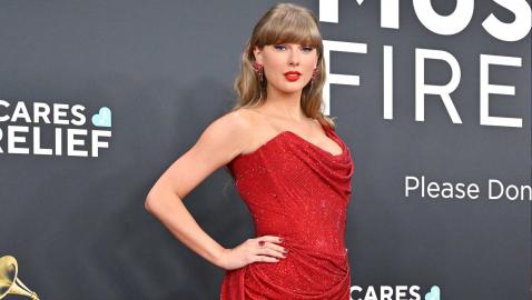 Recreate Taylor Swift’s Fuzzy Sweater Look for Just $24