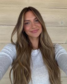 Pregnant Allison Kuch Learned About 2nd Baby From Her 'Dead Grandma'