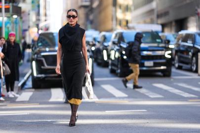 16 Confidence-Boosting Sweater Dresses for Apple Shaped-Bodies