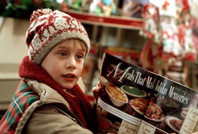 Macaulay Culkin’s ‘Home Alone’ Turns 35: Look Back at the Holiday Classic