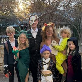 James Van Der Beek Takes His Kids Trick-Or-Treating Amid Cancer Battle