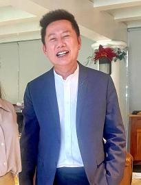 Miss Universe Exec Nawat Itsaragrisil Restricted From Pageant After Scandal