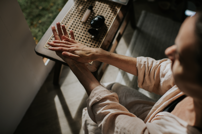 The Ultimate Guide to Surviving Winter with Eczema and Dry Skin